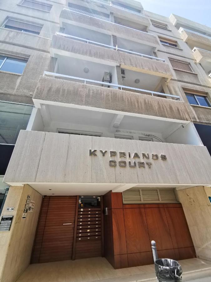 Island Time Holiday Apartment Larnaca Exterior photo
